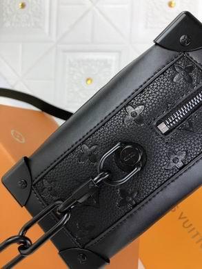 1:1 Louis Vuitton Bags BCM44478 25x18x10