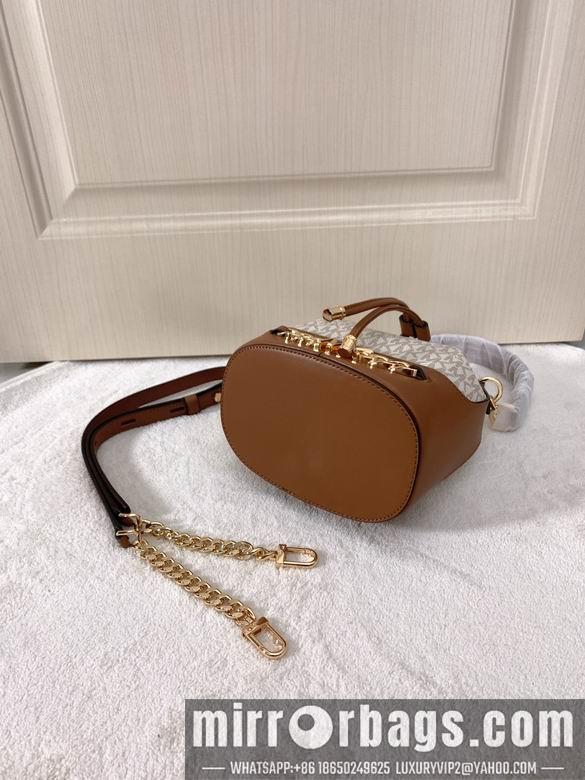 Michael Kors Bags 20X12X20cm 090922 DY 1