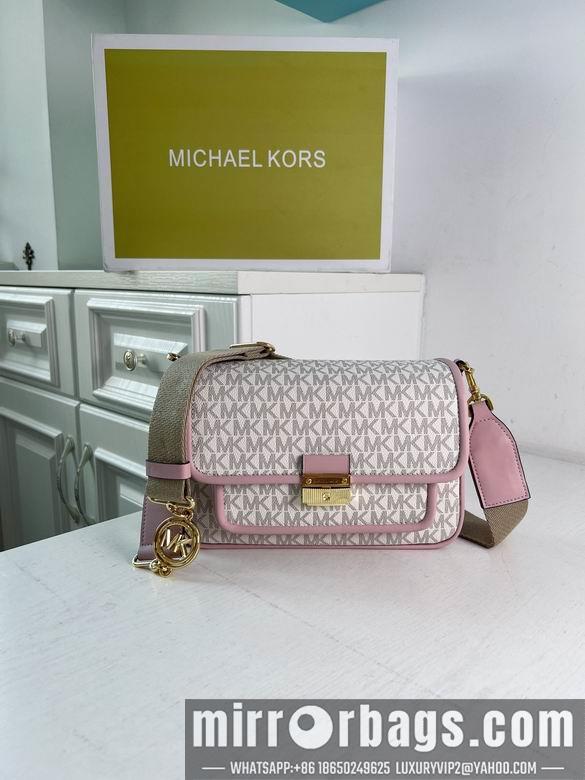 Michael Kors Bags Bradshaw 2101 24X8X16cm DY 2