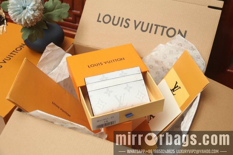 1:1 Louis Vuitton Bags M31051 11X7X0.6cm XM 4colour