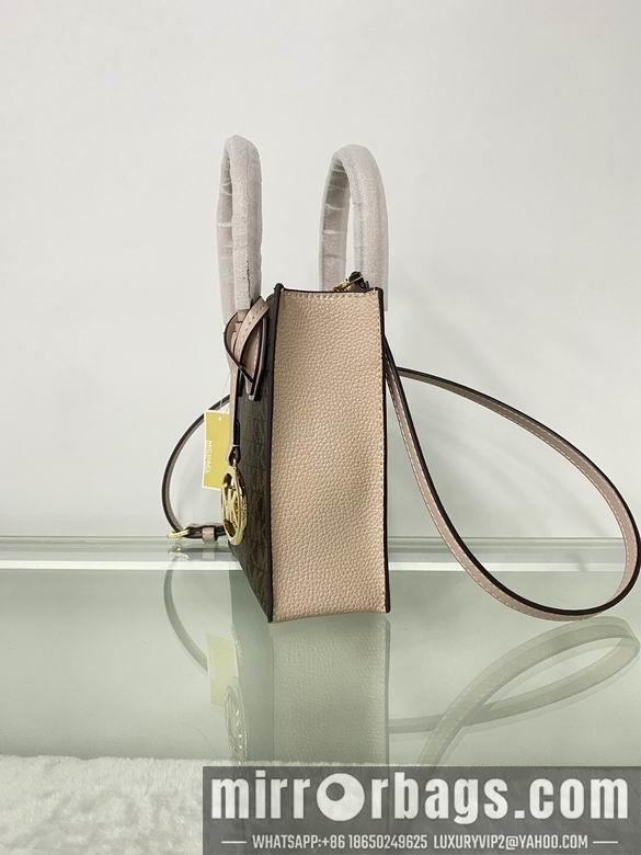 Michael Kors Bags Mercer 15X6X17cm 091103 DY 3