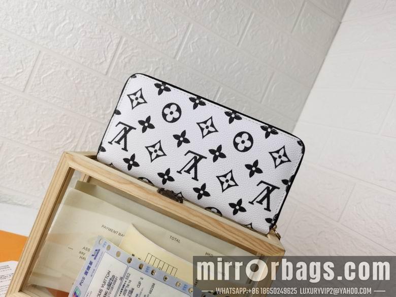1:1 Louis Vuitton Bags M67234 19X10X2cm XM 2colour