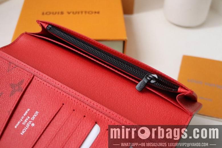 1:1 Louis Vuitton Bags M82790 YG 2colour
