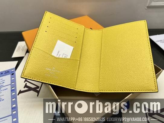 1:1 Louis Vuitton Bags M64502 10x14x2.5cm zy
