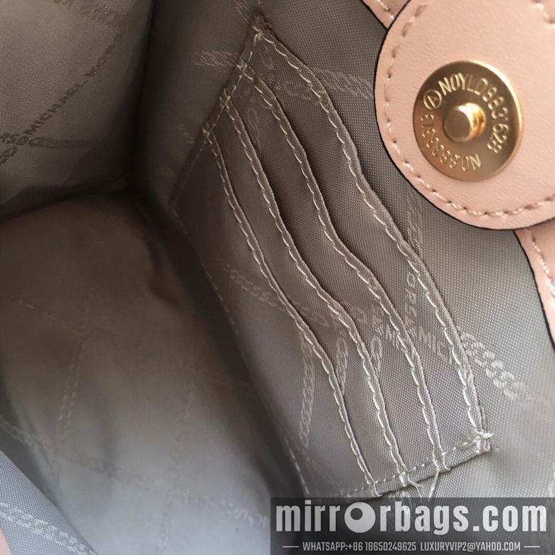 Michael Kors Bags 1689 15X17X7cm DY 5