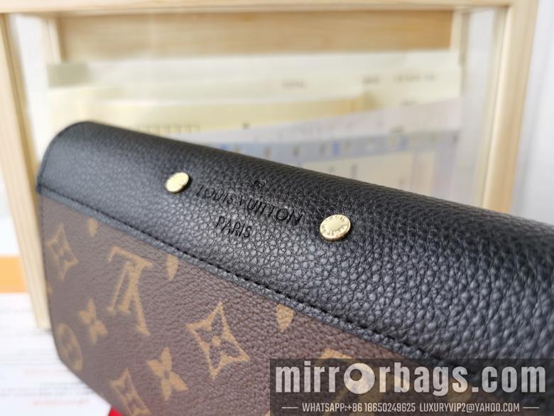 1:1 Louis Vuitton Bags Pallas M58414 19x10cm ss