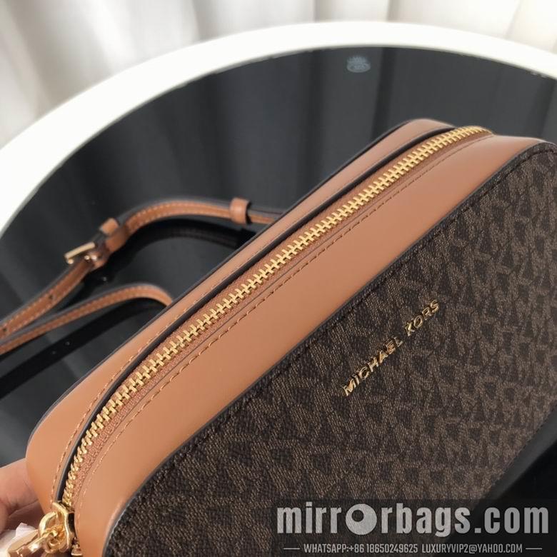 Michael Kors Bags 22X15X7cm 090306 DY 4