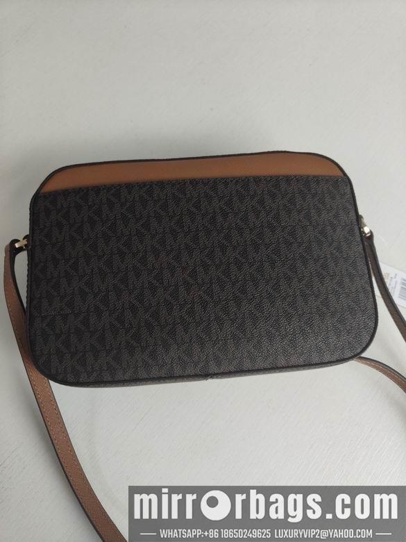 Michael Kors Bags JET SET ITEM 24X16X5cm 090307 DY 1