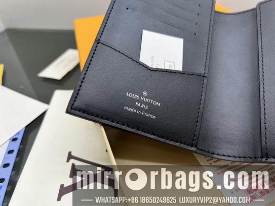 1:1 Louis Vuitton Bags M64502 10x14x2.5cm zy