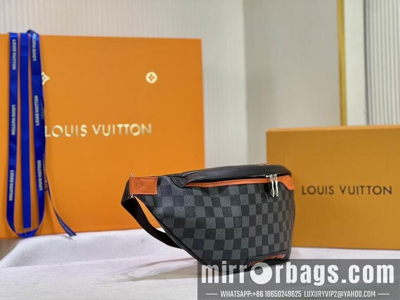 1:1 Louis Vuitton Bags Discovery Bumbag M40161 37x30x6 cm cs
