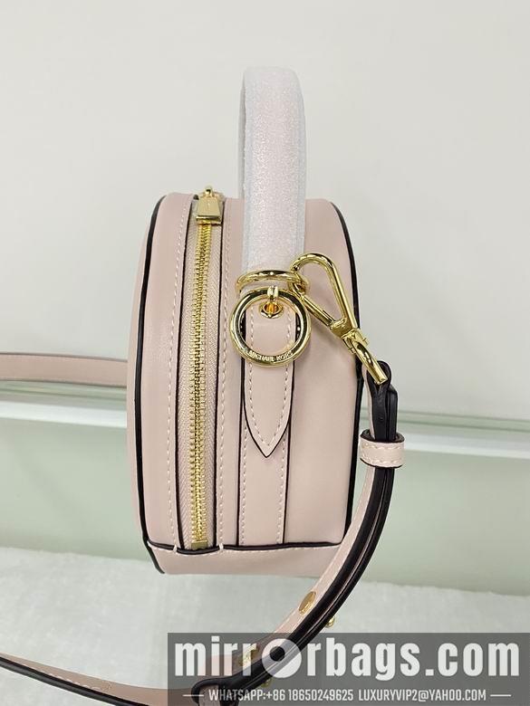 Michael Kors Bags Delaney 21X20X8cm 091107 DY 4