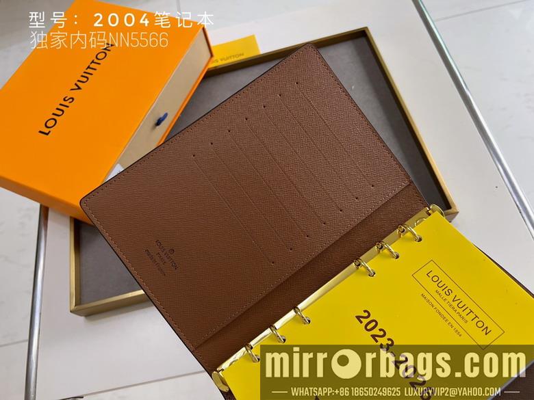 1:1 Louis Vuitton Bags 2004 14x8cm zy