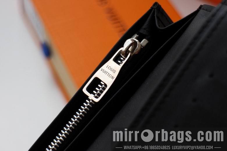 1:1 Louis Vuitton Bags M66540 XM