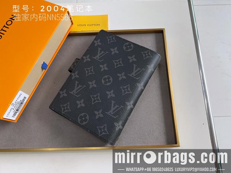 1:1 Louis Vuitton Bags 2004 14x8cm zy7