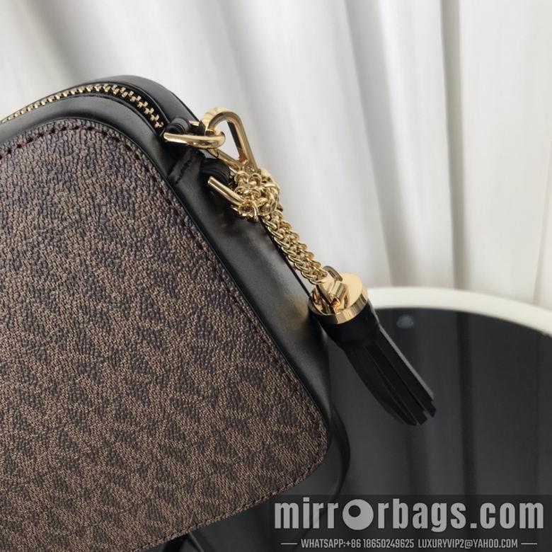 Michael Kors Bags 22X15X7cm 090306 DY 3