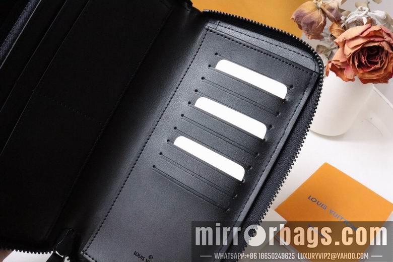 1:1 Louis Vuitton Bags M69049 10X19X2cm XM