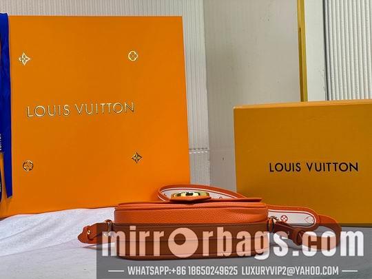 1:1 Louis Vuitton Bags Pont 9 Soft M55988 25x17.5x8cm cs