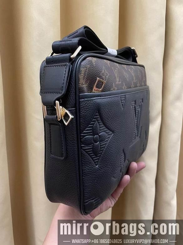 1:1 Louis Vuitton Bags 997-4 32X22X7cm WP 2colour