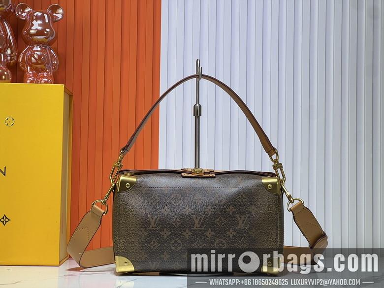 1:1 Louis Vuitton Bags East West M11536 29x17.5x10cm ss