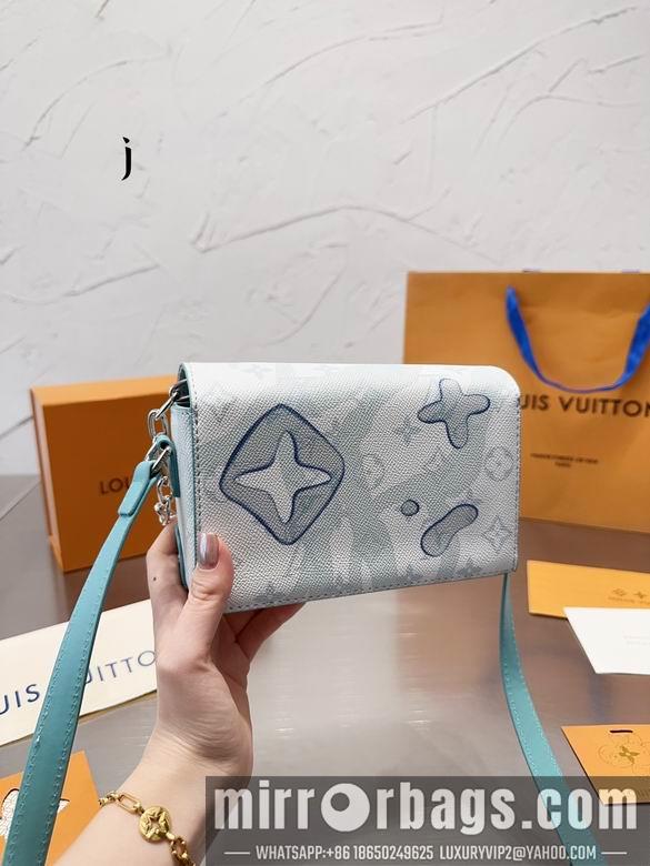 1:1 Louis Vuitton Bags 17cm 060124 DN