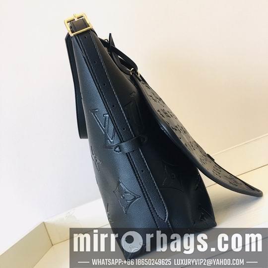1:1 Louis Vuitton Bags CarryAll M46289 42x34x12cm zy