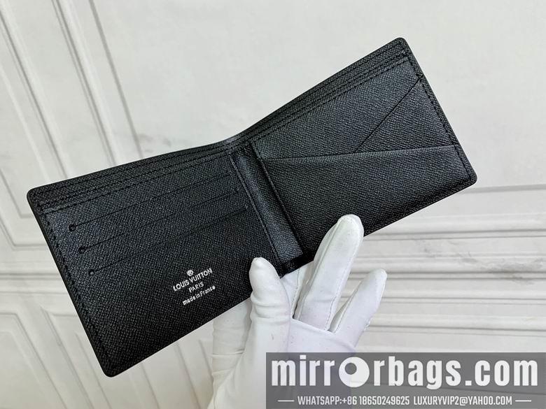 1:1 Louis Vuitton Bags 11X9cm 042221 YG 3