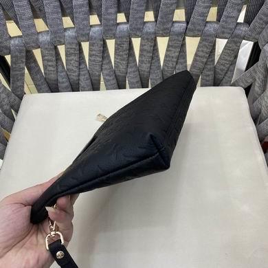 1:1 Louis Vuitton Bags 1047-5 19X29cm XM