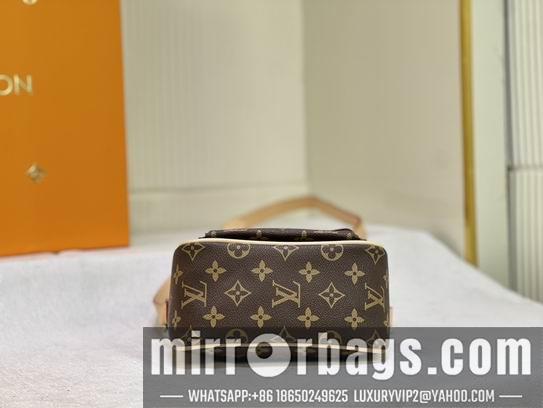 1:1 Louis Vuitton Bags 豆腐包M51165 19x14x9cm ss