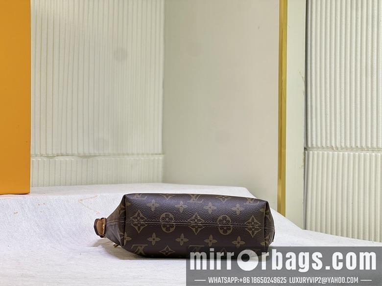 1:1 Louis Vuitton Bags Hills Pochette M82949 20.5x6x16cm ss