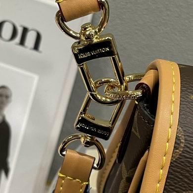 1:1 Louis Vuitton Bags M46049 25X9X15cm