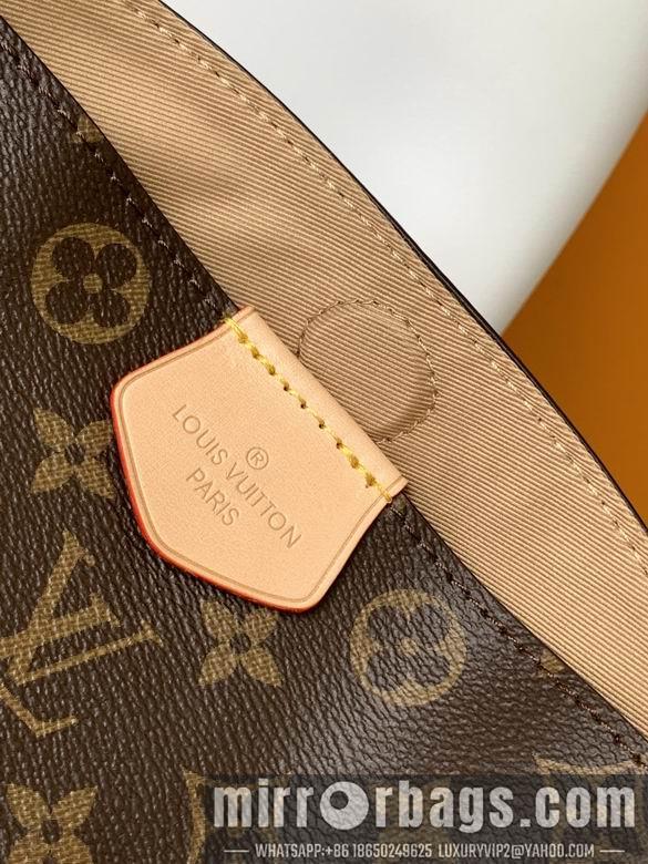1:1 Louis Vuitton Bags M43701 35X30X11cm XM