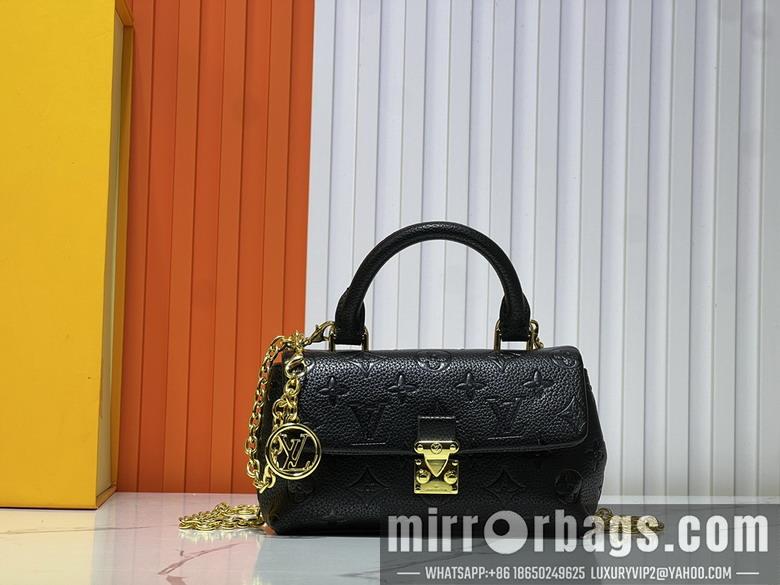 1:1 Louis Vuitton Bags M12145 19x11x6cm ss