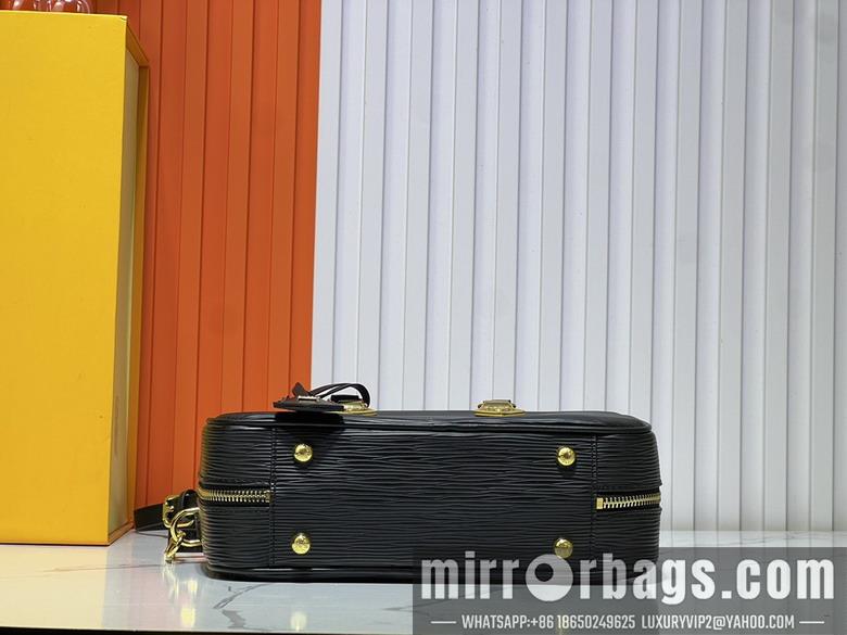 1:1 Louis Vuitton Bags M12009 25x15x8cm ss