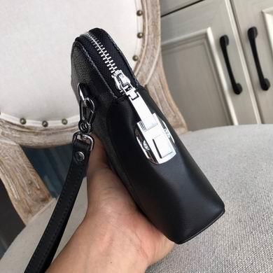 1:1 Louis Vuitton Bags 9870-4 28X18X3.5cm XM