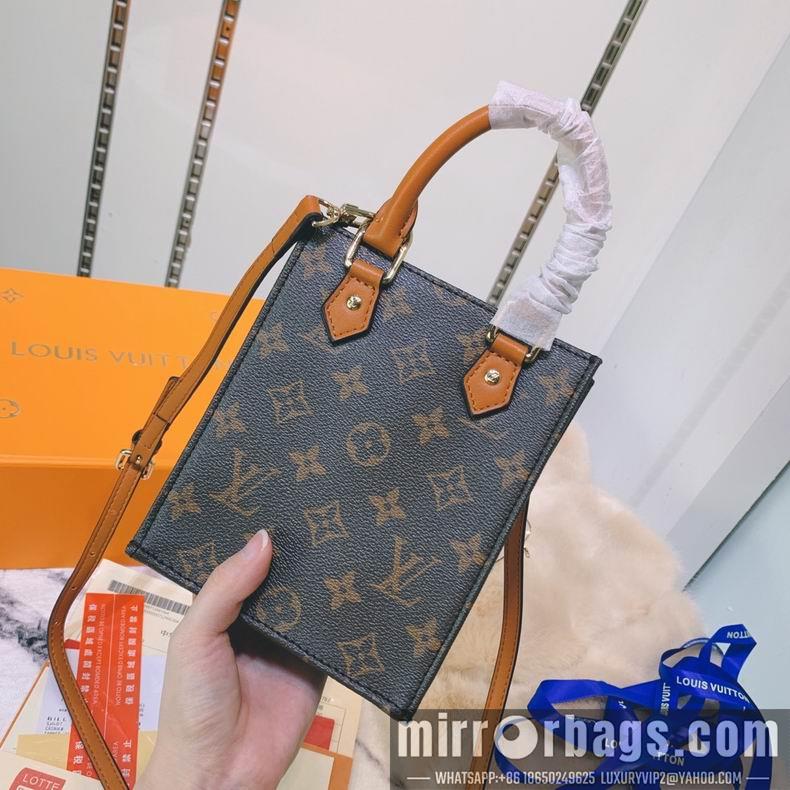 1:1 Louis Vuitton Bags Onthego M69846 17x14x5.5 cm cs