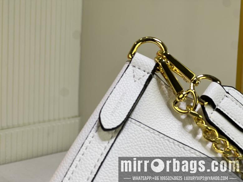 1:1 Louis Vuitton Bags M24006 20x20x12cm ss2