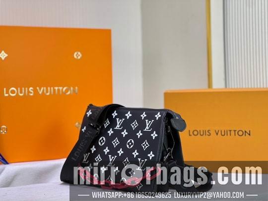 1:1 Louis Vuitton Bags Coussin 57790 26x20x12cm cs