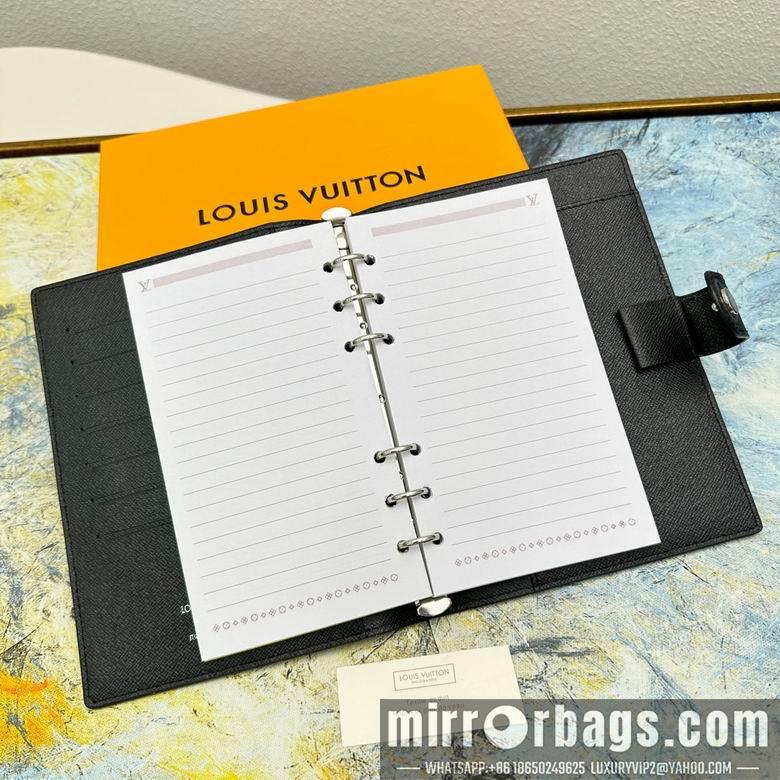 1:1 Louis Vuitton Bags M20004 14X18cm ZC 8