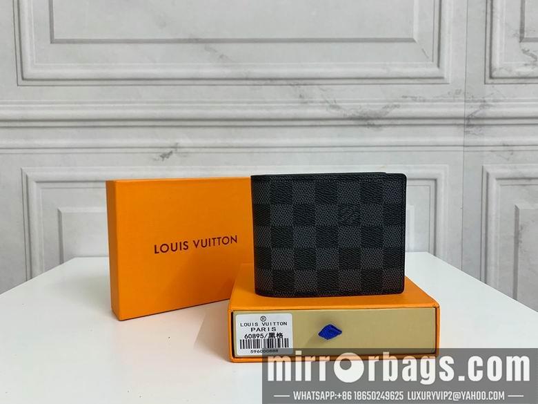 1:1 Louis Vuitton Bags 11X9cm 042221 YG 3