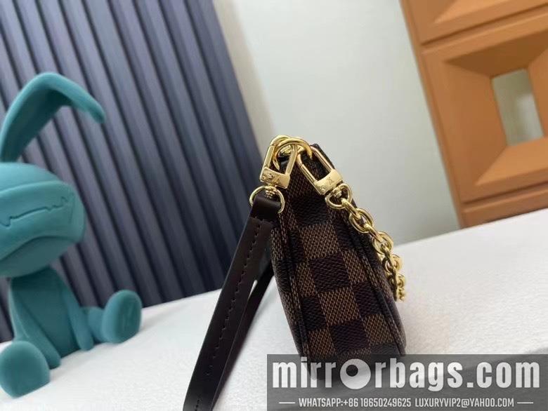 1:1 Louis Vuitton Bags Acc M82766 23.5x13.5x4cm ss1