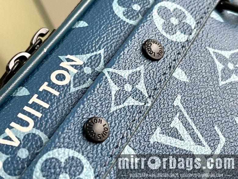 1:1 Louis Vuitton Bags M82801 11X18.5X6.5cm XM