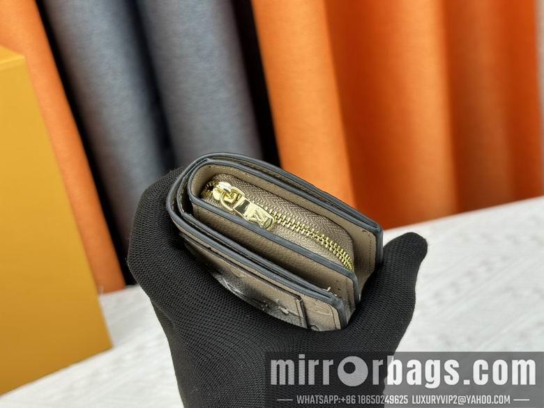 1:1 Louis Vuitton Bags M80152 12X9X3.5cm XM 4
