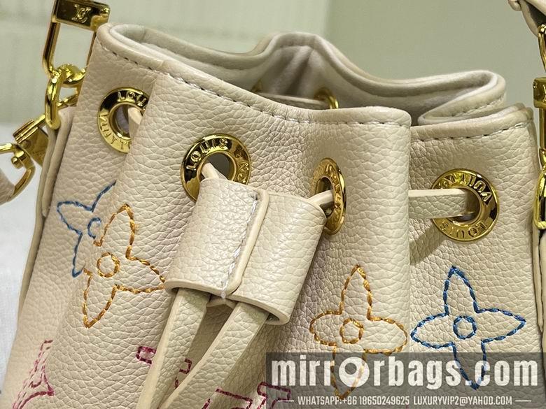 1:1 Louis Vuitton Bags NanoNoe M81626 13x16x10cm ss