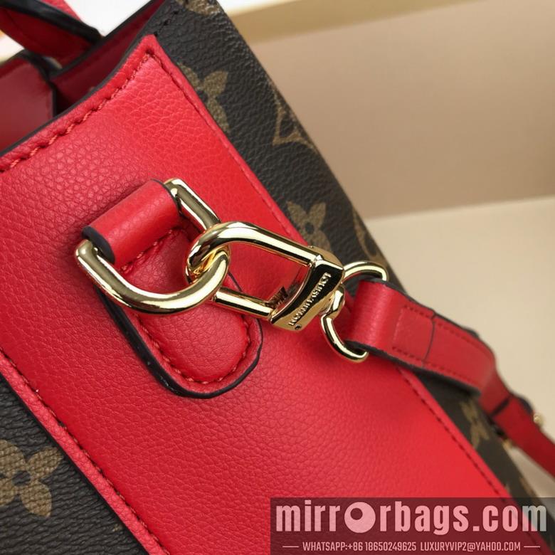 1:1 Louis Vuitton Bags 55339 30x23x13cm jj