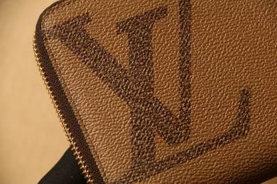 1:1 Louis Vuitton Bags M67687 19.5X10.5X2.5cm XM