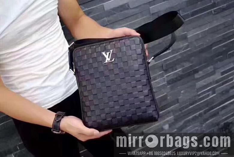 1:1 Louis Vuitton Bags Monogram 0695 25X28X6cm WP