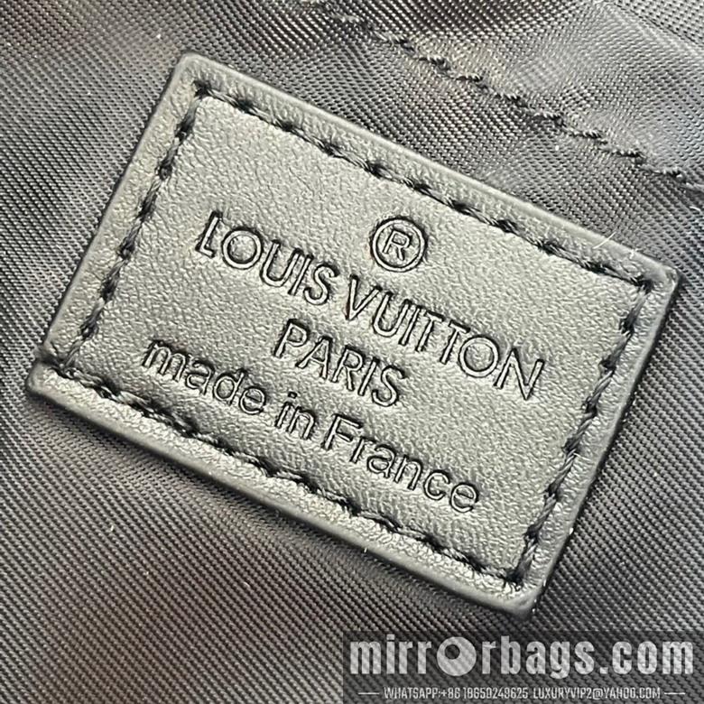 1:1 Louis Vuitton Bags Voyager M12517 33x22.5x11cm ss1