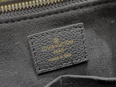 1:1 Louis Vuitton Bags M43758 36X26X13cm XM