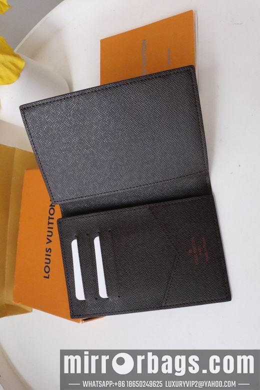 1:1 Louis Vuitton Bags M64501 10X14X2.5cm XM 2