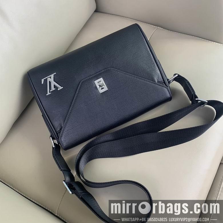 1:1 Louis Vuitton Bags 8447-3 26X19X8cm XM
